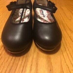Capezio 3800 Black Mary Jane Girls Tap Shoe brand new size 4 1/2 medium